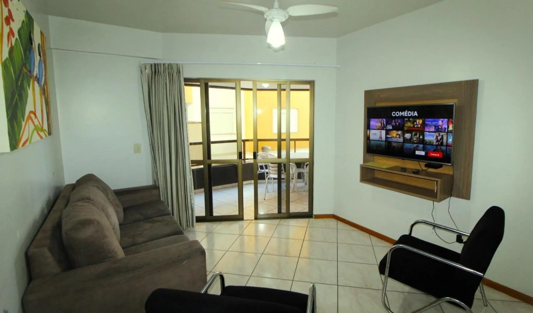 1029 - Apartamento No Centro De Bombinhas - Residencial Estrela Do Mar 2 104 A 0*,