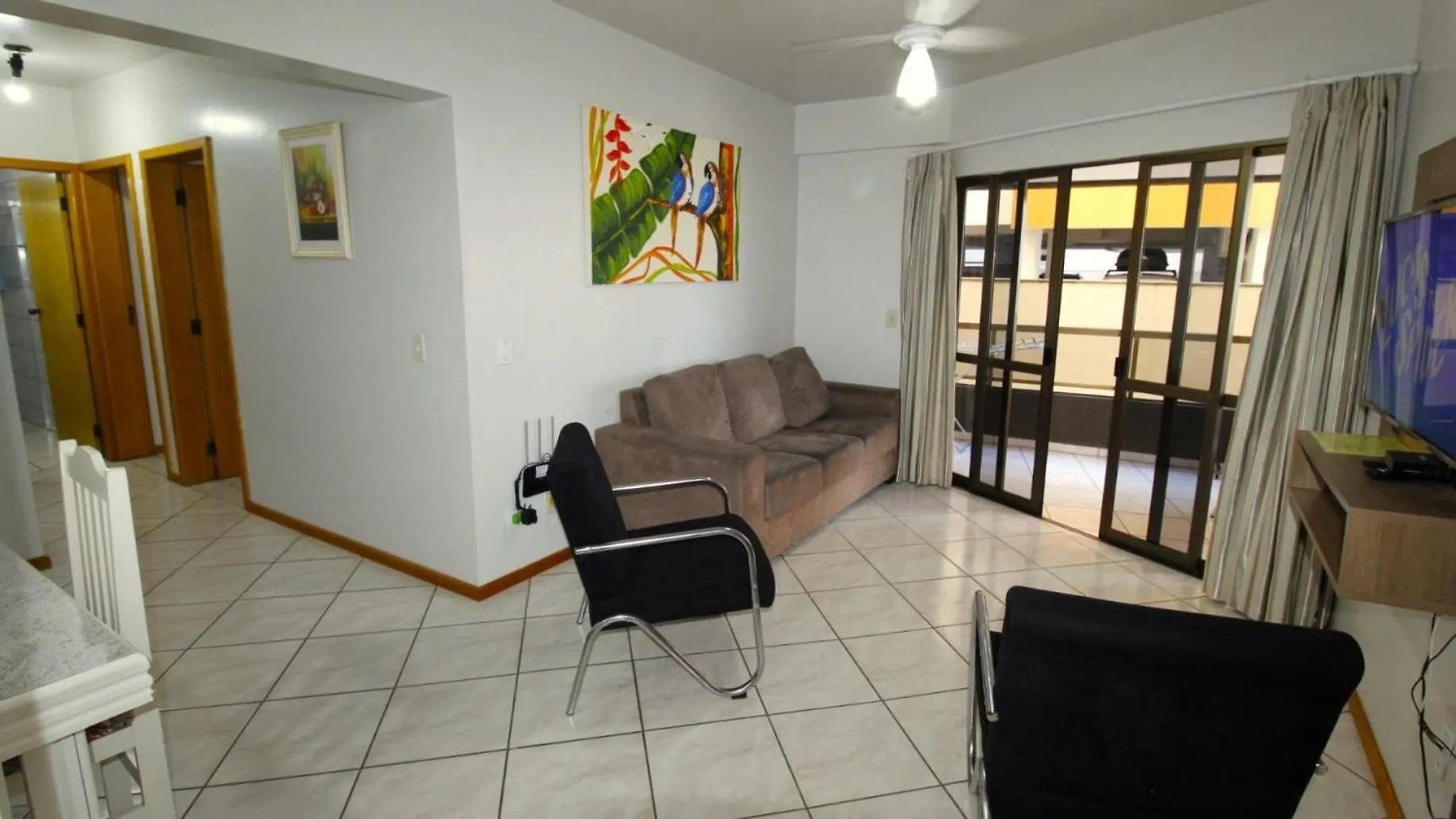 1029 - Apartamento No Centro De Bombinhas - Residencial Estrela Do Mar 2 104 A