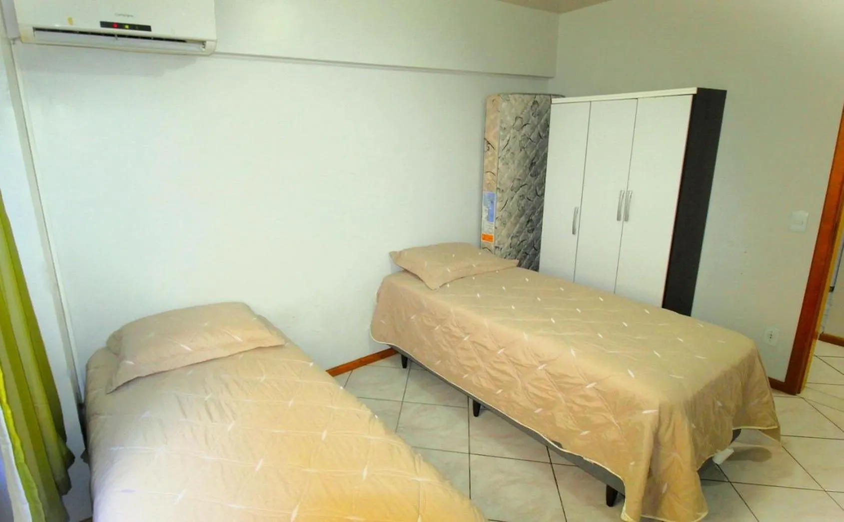1029 - Apartamento No Centro De Bombinhas - Residencial Estrela Do Mar 2 104 A Διαμέρισμα